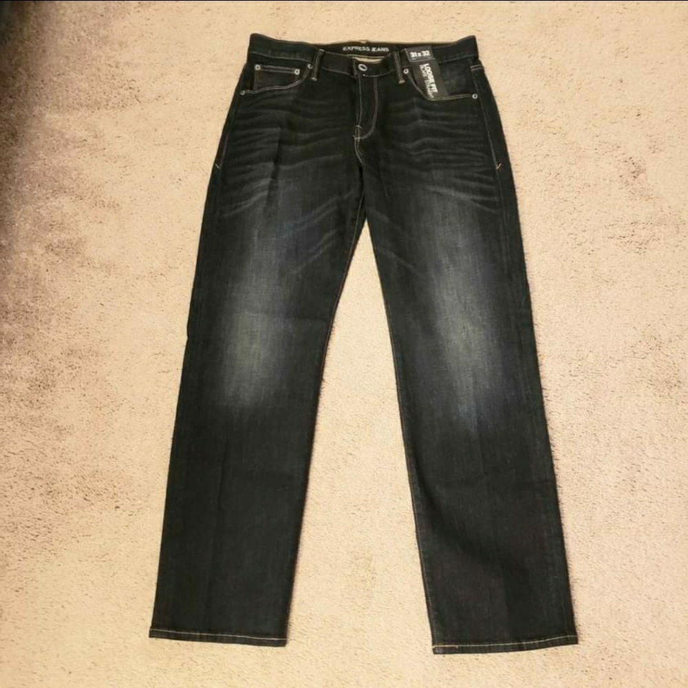 NWT Mens Express Jeana, 31 x 32